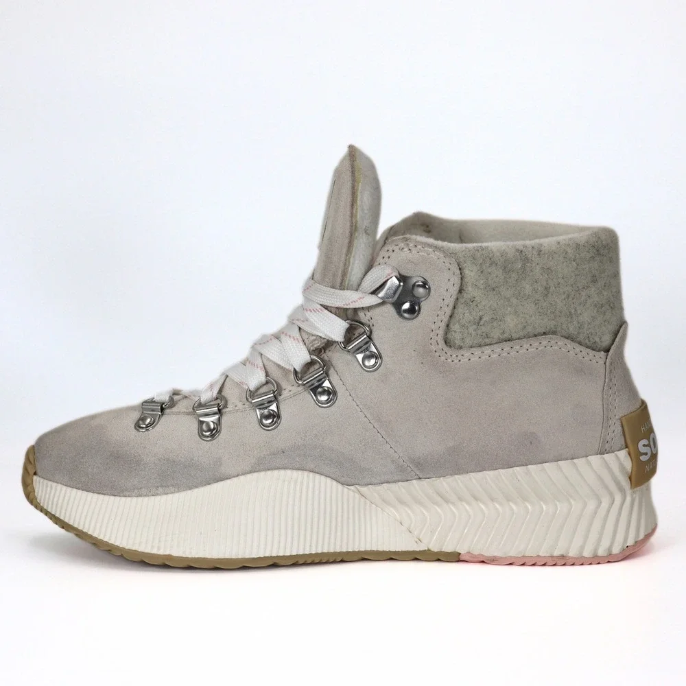 Sorel Out N About III Conquest Women 6.5 Grey Waterproof Suede Hiking Rain Boot